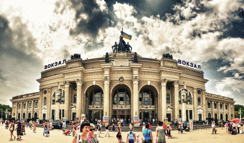Вихідні в Україні: Київ + Одеса