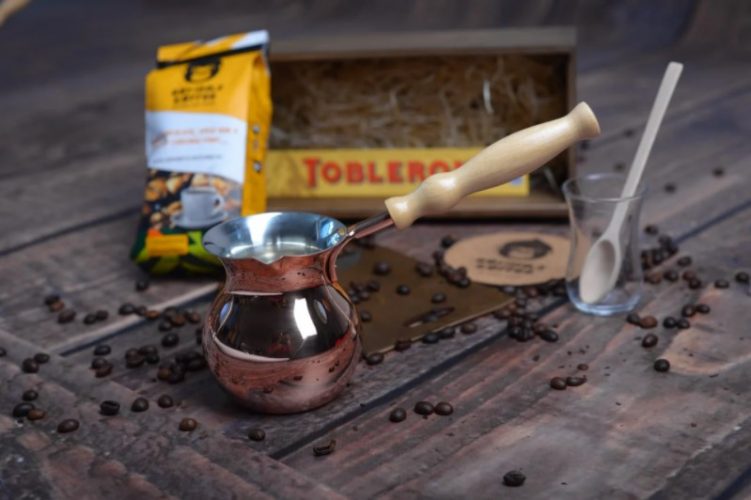Gift sets Gorilla's coffee with Turks
